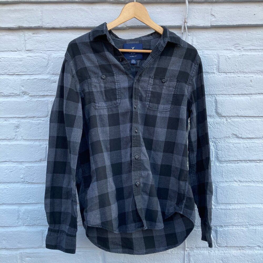 American Eagle Classic Gray & Black Buffalo Check Flannel - Size Men's Medium
